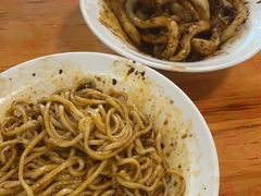 -华兴街自力面店