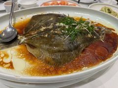 -万龙洲海鲜(大兴绿地缤纷城店)