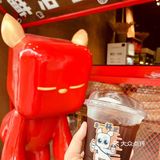 红色🟥！兔子🐰！面包！面包🍞