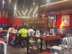 -华仔龙虾(永乐路总店)