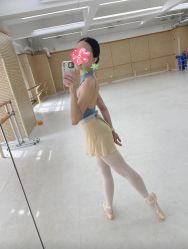 -艾薇芭蕾艺术中心
