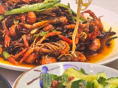 -红盔侠小龙虾(海宁银泰店)