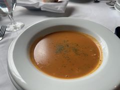 龙虾汤-茹丝葵经典牛排馆(上海外滩店)