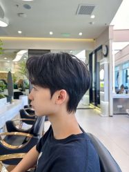 -+奈造型设计