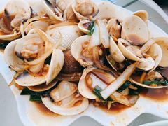 -覃记海鲜美食餐厅