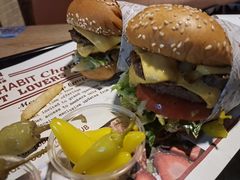 -The Habit Burger Grill 哈比特汉堡(复兴soho店)