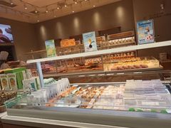 -爱达乐面包生日蛋糕(温江新尚天地店)