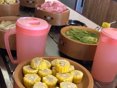 -龍歌自助小火锅(市南金茂湾店)