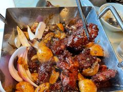 锅仔香焖小牛肉-弄堂里(滨江龙湖天街店)