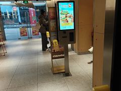-麦当劳(龙阳路店)