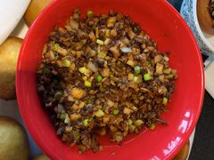 -靠山屯东北农家菜(八龙桥雅苑店)