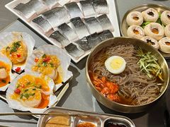 -围炉肉舍丹东海鲜烤肉·烤活鳗(步行街店)