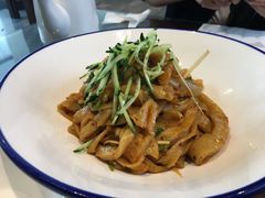 巧扮凉夷子-岚县土豆宴(总部)