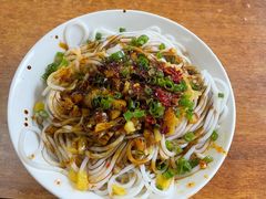 拌粉-老字号眼镜子煎包汤包店