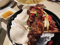 椒盐鸭下巴-避风塘(百联东郊店)