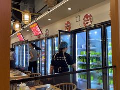 -杨老板·海鲜集市火锅·鲜切牛肉(中防万宝店)