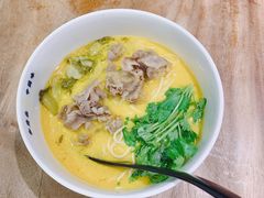 酸汤雪花肥牛面-和府捞面(东直门银座店)