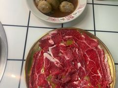 -扎起市井老火锅(乐山总店)