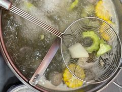 -官塘陈记鱼生·潮汕砂锅粥·牛肉火锅(潮枫路总店)