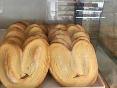 蝴蝶酥-长发西饼(临顿路店)