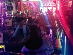 -UP嘻哈酒吧(粉巢店)