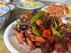 -美顺香食府鱼头老店(雪野湖店)