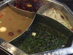 -重庆德庄火锅(体育中心店)