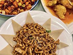 -镜泊湖酒家(兴华街金鼎店)