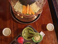 -嘎咓讓咘藏餐厅(团结新村店)