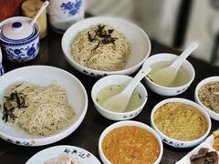 -裕兴记•蟹黄面馆(人民广场店)