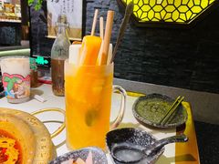 创·世纪菠萝菠萝冰-哥老官重庆美蛙鱼头(五角场合生汇店)