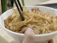 -华威达牛庄(黄埔大道西店)