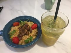 -丽莎沙拉轻食餐厅(国贸店)