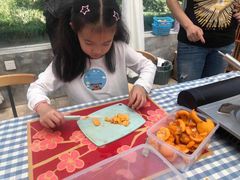 -i2青少儿英语(爱加星悦荟店)