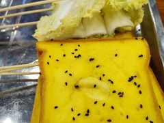 -哈尔滨小酒馆·鲜肉现穿自助烧烤(康新花园店)