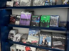 -一直娱POP研究所(万象城店)