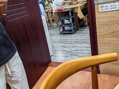 -濠轩阁特色生蚝火锅(水湾路店)