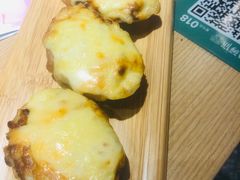 -街角等你.大连海鲜烧烤.经典铁板海鲜串(西安路店)