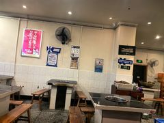 -重庆风光老灶火锅城(同德广场店)