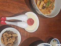 -李犟大爆鳝面·手工蟹黄包(湖滨西湖店)