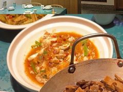 -呷湘厨·鱼汤捞饭·剁椒鱼头·辣椒炒肉(国家会展中心店)
