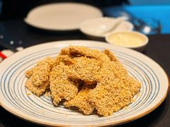 -铜锣湾·有麝自然香(渝北财富中心店)