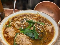-叁窝雀·云南小锅米线(万象汇店)