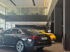 -奔驰上海利星(七宝店)