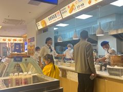 -李与白包子铺(桐梓林店)