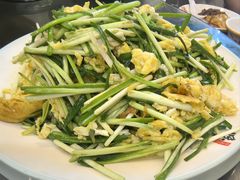 鸡蛋炒蒜苗-春明狗肉馆(经开一区店)