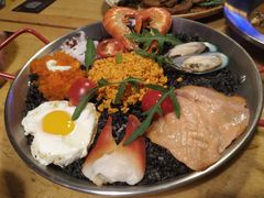 黑金海胆波奇饭-囧吉香生蚝牛排馆(湖北路店)