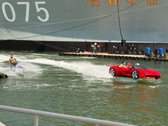 -泰达航母主题公园