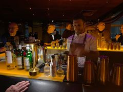 -翡翠36酒吧(浦东香格里拉店)