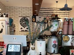 -熊猫一间店欧式奶茶铺